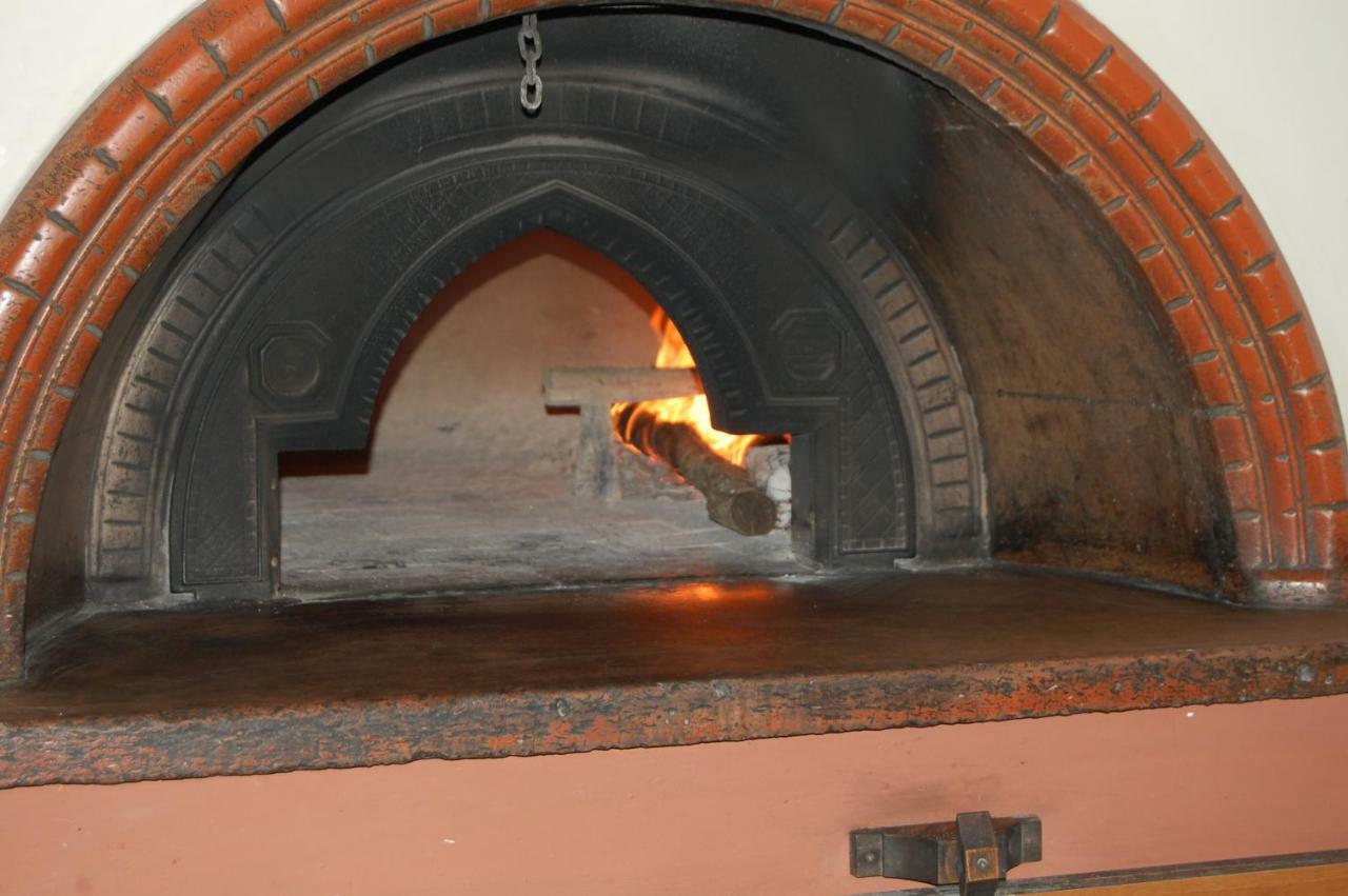 מלון Palazzo San Gervasio Latorraca מראה חיצוני תמונה